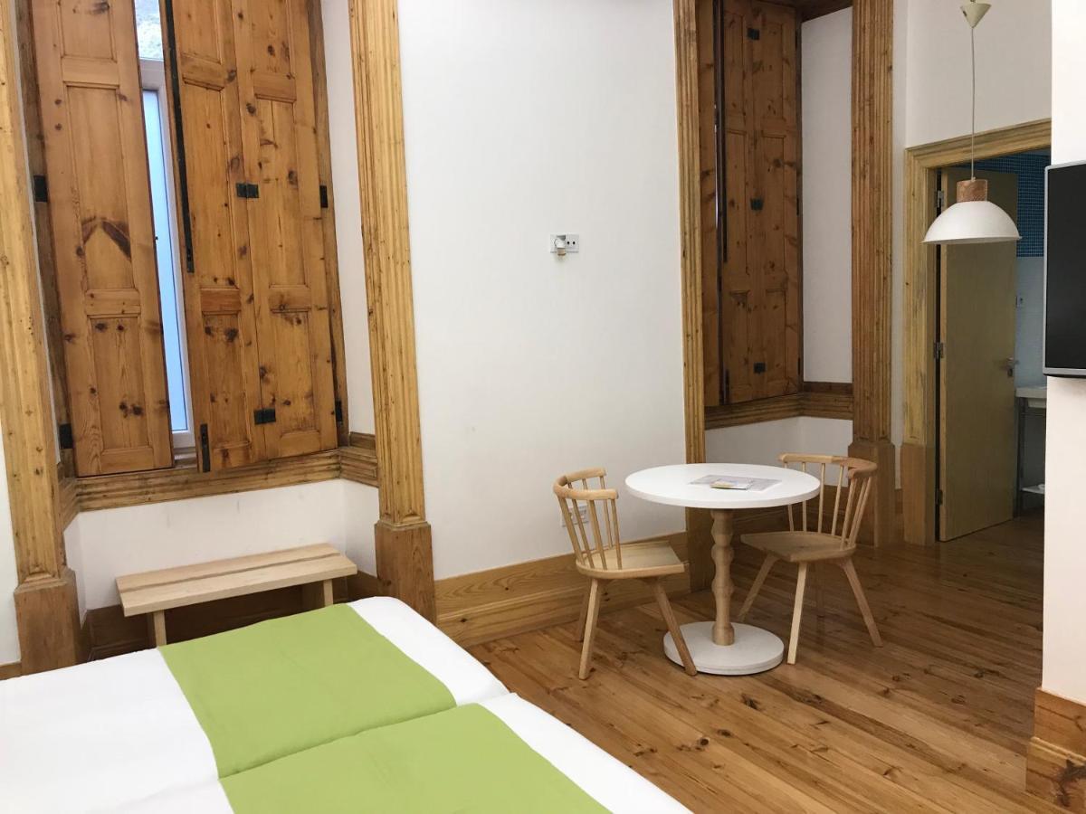Casa Da Praca By Purus Hotel Coimbra Room photo